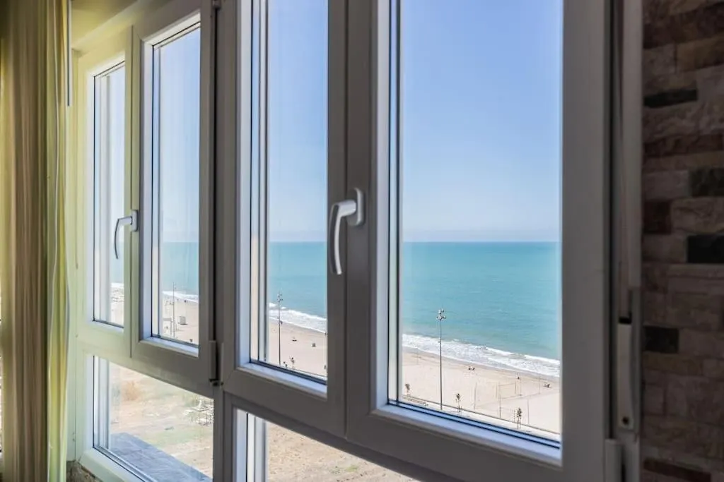 Apartamento Apto Frente Playa, Puestas De Sol Cádiz España